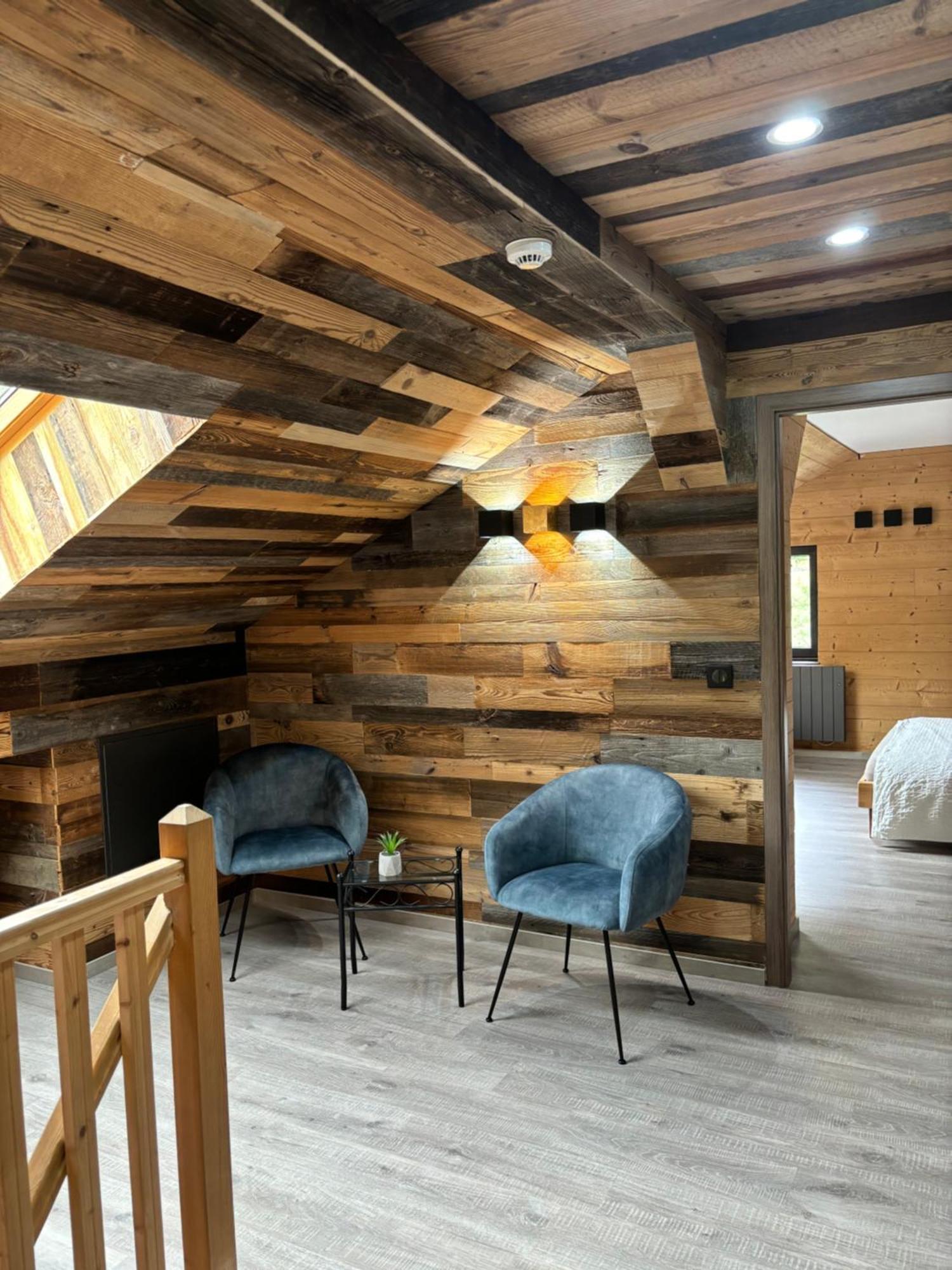 La Ferme De Rochesson, Jacuzzis & Piscine Commune المظهر الخارجي الصورة